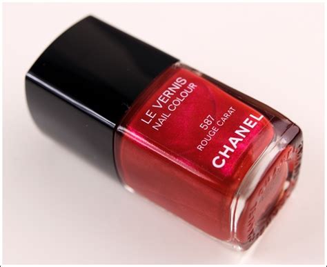 chanel nagellak rouge carat|Chanel Rouge Carat Le Vernis Nail Colour Review & Swatches.